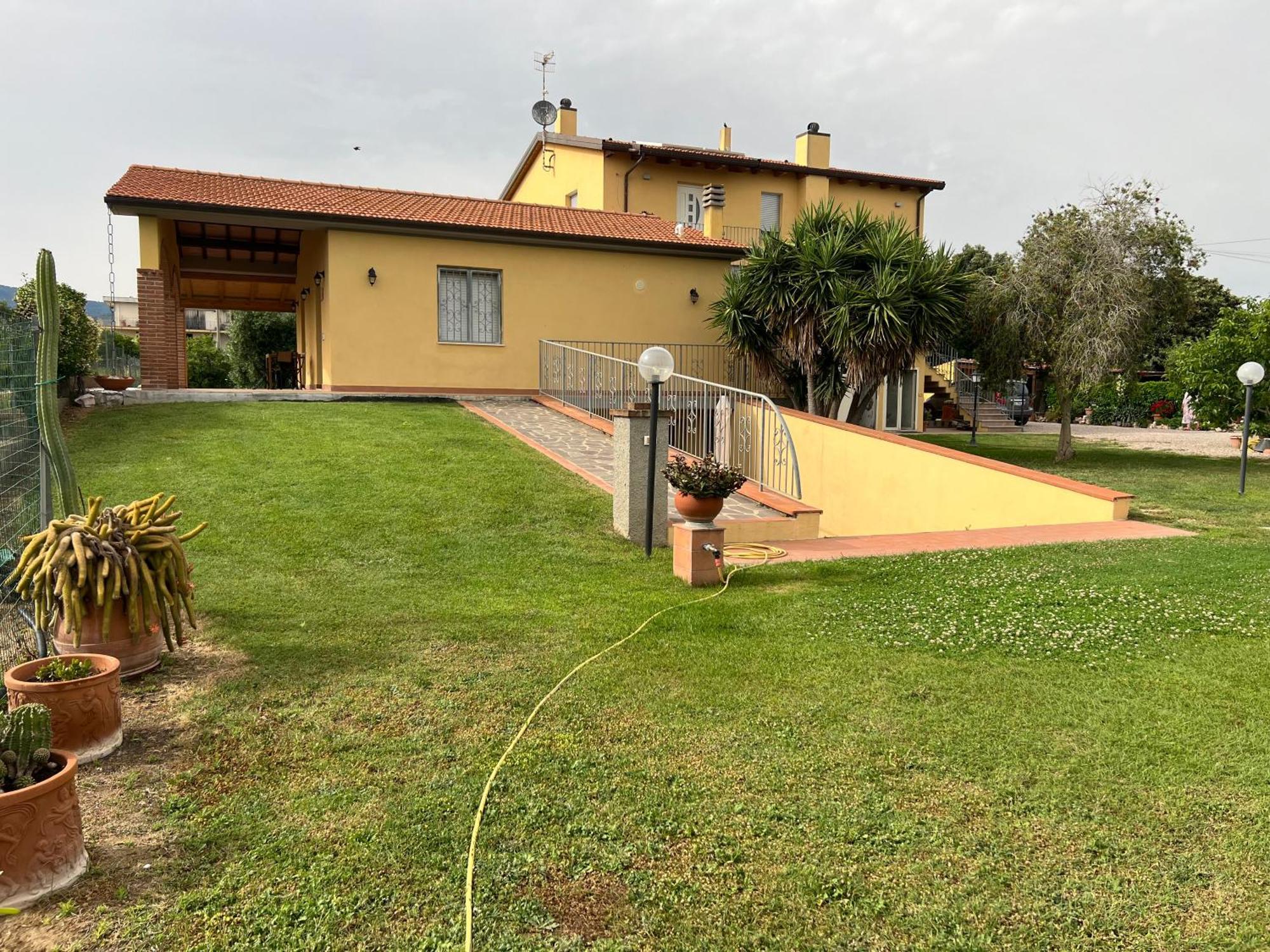 Agriturismo Il Giardino Degli Olivi Appartamenti Castiglione della Pescaia Eksteriør billede